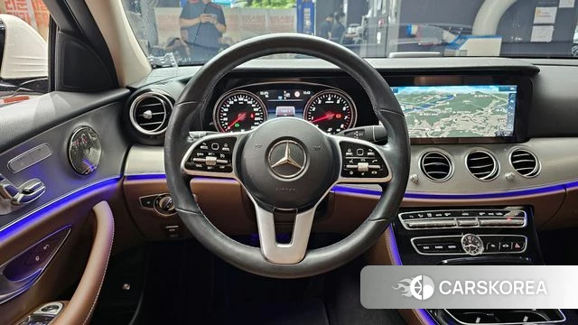 Mercedes-Benz E-Class W213 2019 Белый из Кореи, фото 4