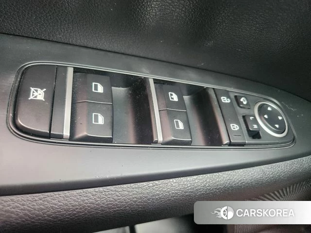 Kia The New K3 2nd generation 2021 Белый из Кореи, фото 4