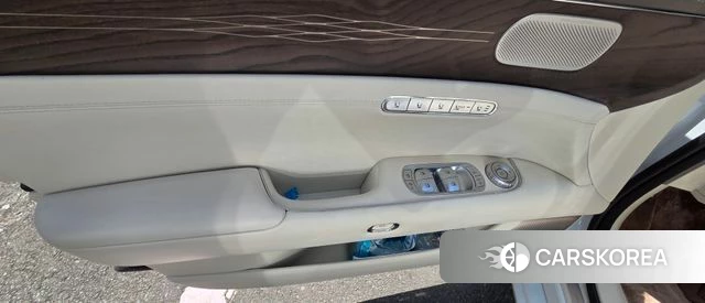 Genesis G90 (RS4) 2023 Белый из Кореи, фото 4