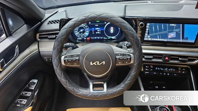 Kia K5 3rd generation 2023 Серый из Кореи, фото 4