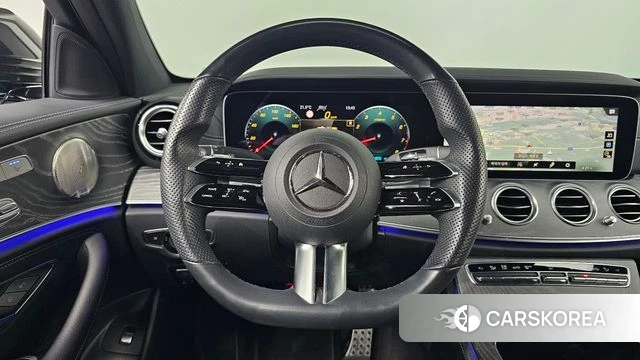 Mercedes-Benz E-Class W213 2022 Черный из Кореи, фото 4