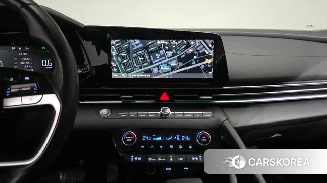 Hyundai The New Avante (CN7) 2023 Белый из Кореи, фото 4