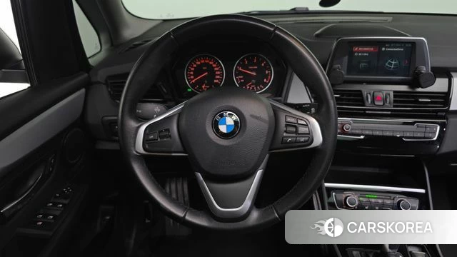 BMW 2 Series Active Tourer (F45) 2018 Белый из Кореи, фото 4