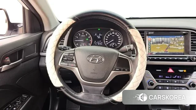 Hyundai Avante AD 2018 Белый из Кореи, фото 4
