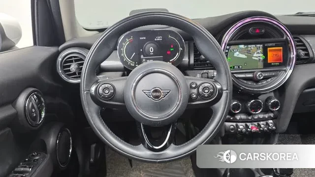 Mini Cooper 2021 Зеленый из Кореи, фото 4