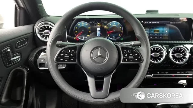 Mercedes-Benz A-Class W177 2020 Белый из Кореи, фото 4