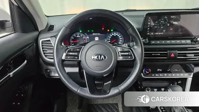 Kia Seltos 2021 Белый из Кореи, фото 4
