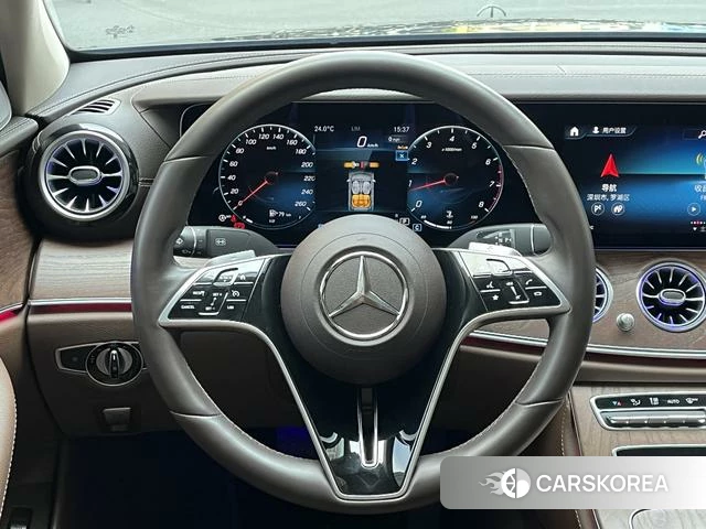 Mercedes-Benz E-class id 3907858 из Китая 4