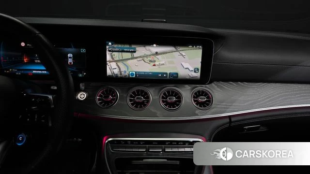 Mercedes-Benz AMG GT 2024 Белый из Кореи, фото 4