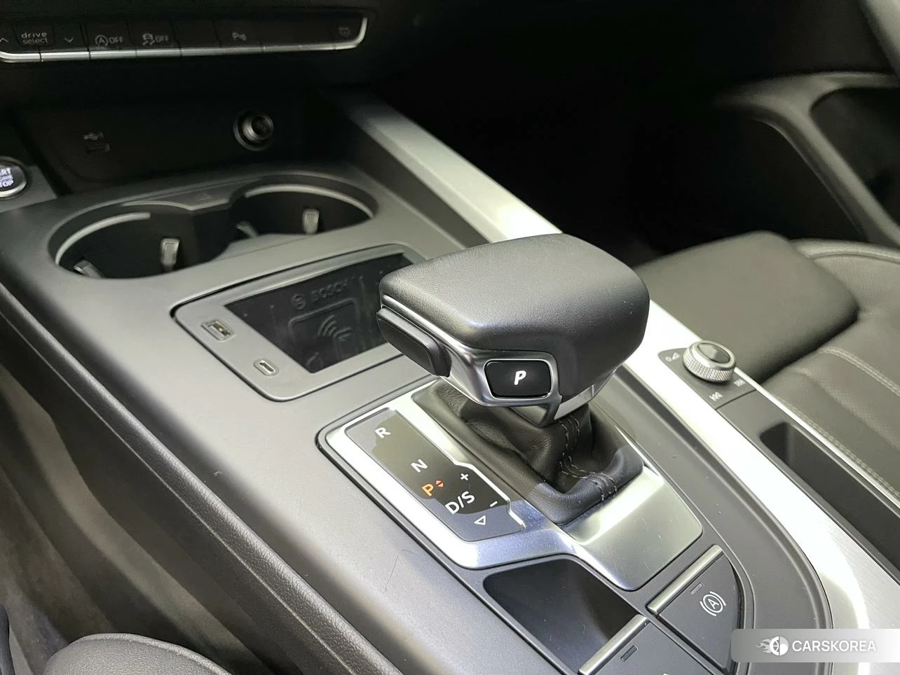 Audi A4L 2023 Темно-серый из Китая, фото 4