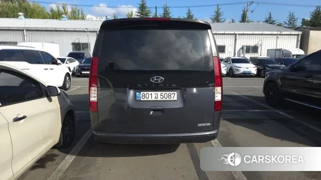 Hyundai Staria 2022 Серый из Кореи, фото 4