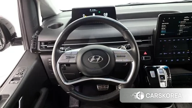 Hyundai Staria 2022 Серебряный из Кореи, фото 4