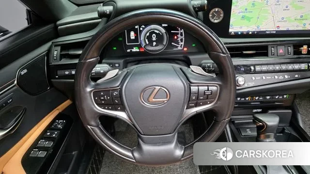 Lexus ES300h 7th generation 2022 Серый из Кореи, фото 4