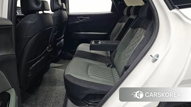 Kia Sportage 5th Generation 2024 Белый из Кореи, фото 4