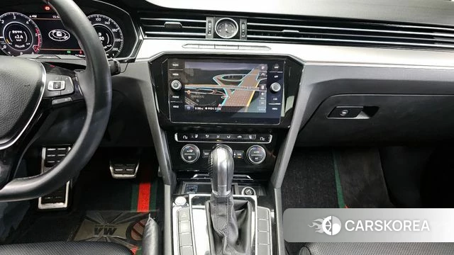 Volkswagen Arteon 2019 Белый из Кореи, фото 4