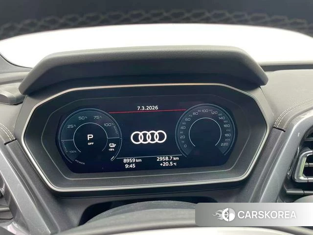 Audi Q4 e-tron 2024 Темно-серый из Китая, фото 4