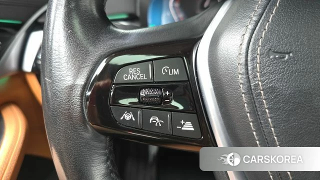 BMW 5 Series (G30) 2020 Серый из Кореи, фото 4