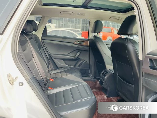 Volkswagen Tuyue 2021 Белый из Китая, фото 4