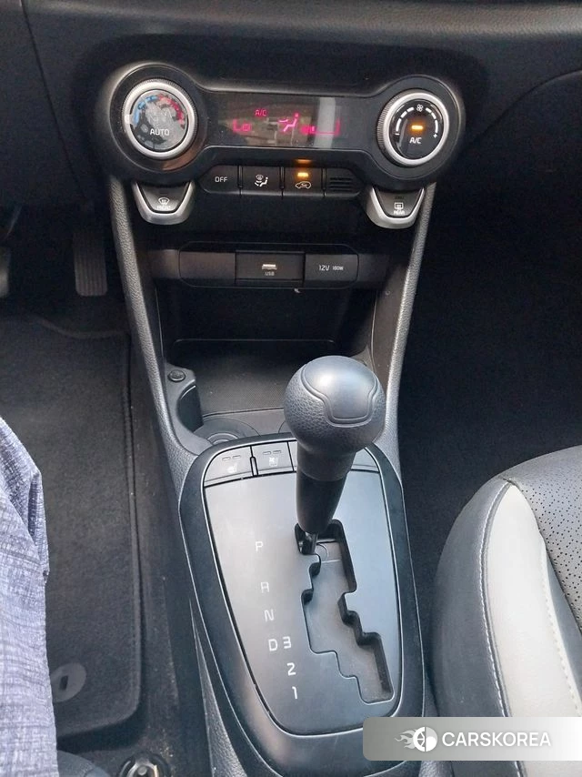 Kia Morning Urban (JA) 2023 Жемчужный цвет из Кореи, фото 4