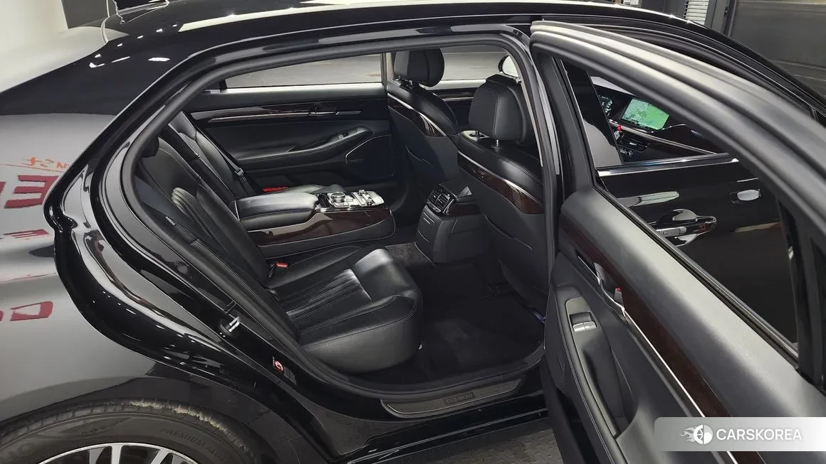 Genesis EQ900 2018 Черный из Кореи, фото 4