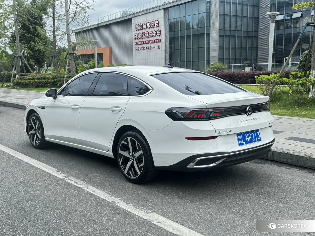 Volkswagen Lamando 2023 Белый из Китая, фото 4
