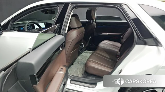 Hyundai Grandeur (GN7) 2024 Белый из Кореи, фото 4