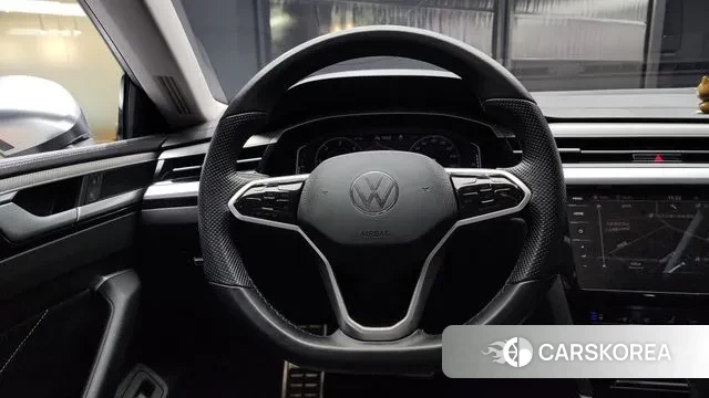 Volkswagen Arteon 2022 Белый из Кореи, фото 4