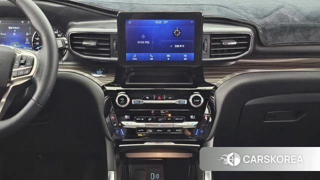 Ford Explorer 6th Generation 2021 Белый из Кореи, фото 4