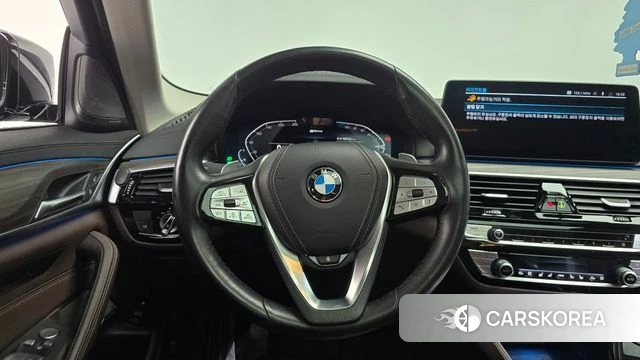 BMW 5 Series (G30) 2020 Черный из Кореи, фото 4