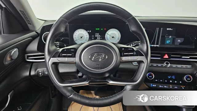 Hyundai Avante Hybrid (CN7) 2022 Белый из Кореи, фото 4