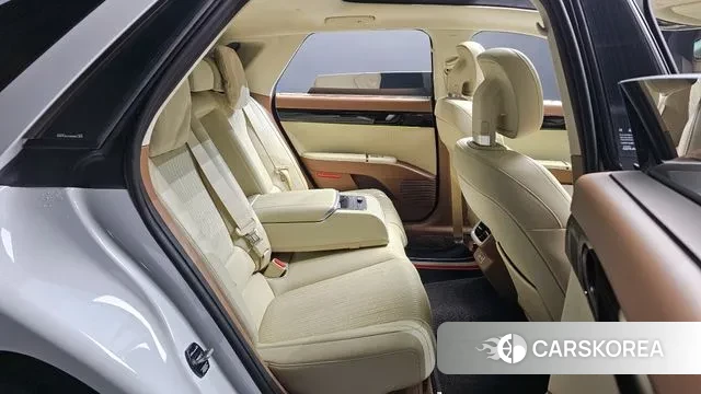 Hyundai Grandeur Hybrid (GN7) 2023 Белый из Кореи, фото 4