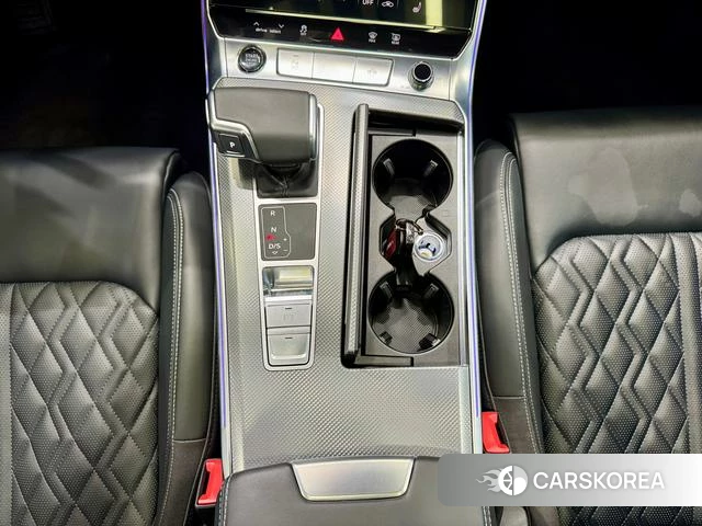 Audi A6L 2025 Черный из Китая, фото 4