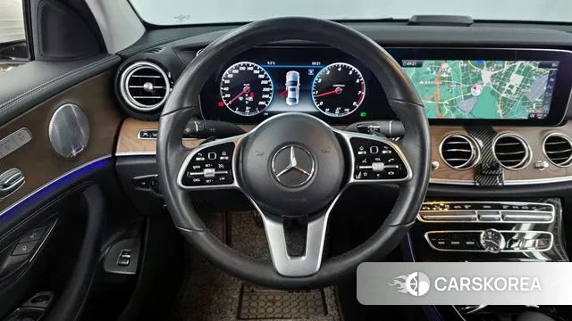 Mercedes-Benz E-Class W213 2019 Белый из Кореи, фото 4
