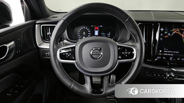 Volvo XC60 second Generation 2020 Белый из Кореи, фото 4