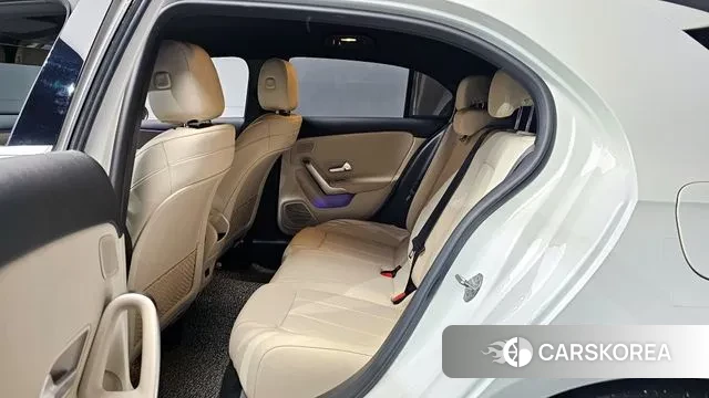 Mercedes-Benz A-Class W177 2021 Белый из Кореи, фото 4