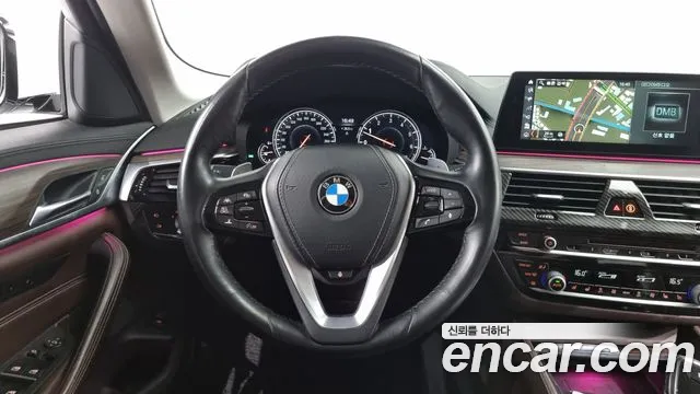 BMW 5 Series (G30) 2018 Белый из Кореи, фото 4