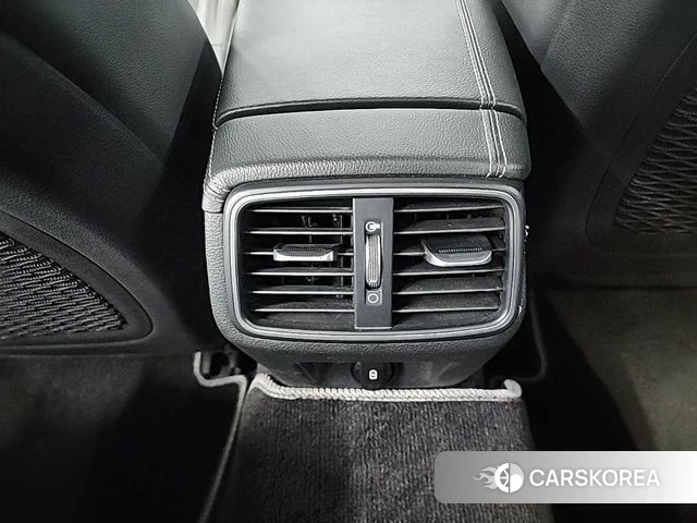 Genesis G70 2018 Черный из Кореи, фото 4