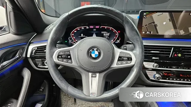 BMW 5 Series (G30) 2022 Белый из Кореи, фото 4