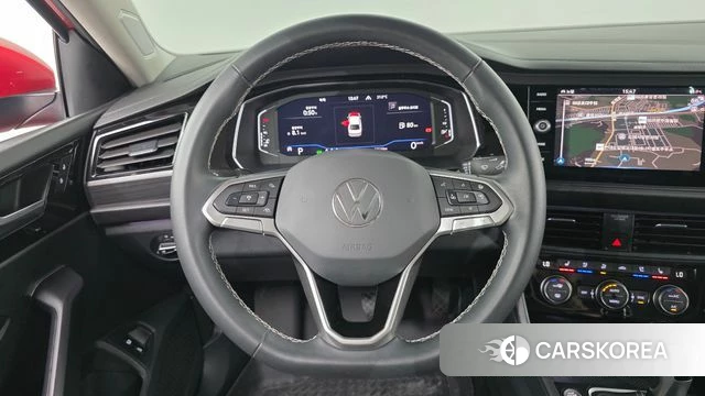 Volkswagen 7th Generation of Jetta 2023 Красный из Кореи, фото 4