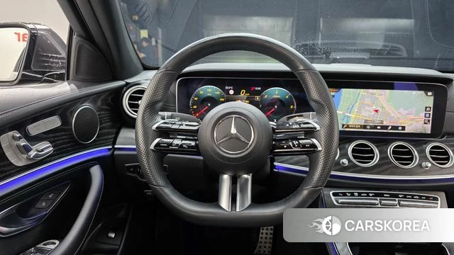 Mercedes-Benz E-Class W213 2021 Серый из Кореи, фото 4