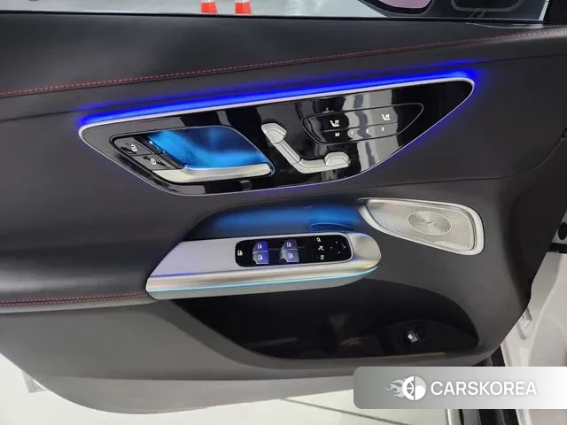 Mercedes-Benz GLC-Class X254 2025 Белый из Кореи, фото 4