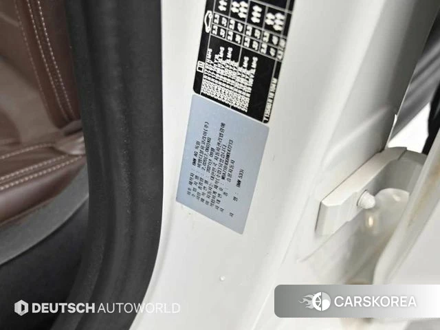 BMW 5 Series (G30) 2021 Белый из Кореи, фото 4