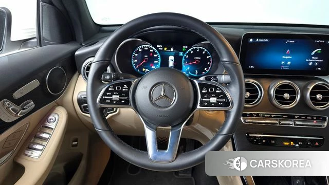 Mercedes-Benz GLC-Class X253 2023 Белый из Кореи, фото 4