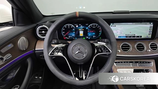 Mercedes-Benz E-Class W213 2022 Белый из Кореи, фото 4