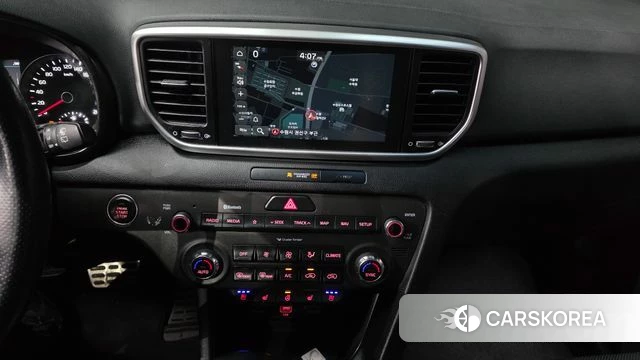 Kia Sportage The Bold 2021 Серебряный из Кореи, фото 4
