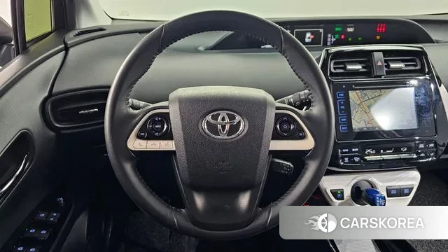Toyota Prius 4th Generation 2018 Белый из Кореи, фото 4