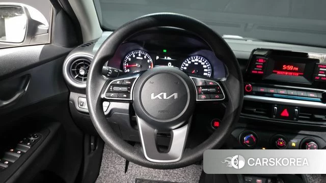 Kia The New K3 2nd generation 2021 Белый из Кореи, фото 4