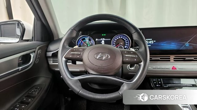 Hyundai The New Grandeur IG Hybrid 2021 Белый из Кореи, фото 4