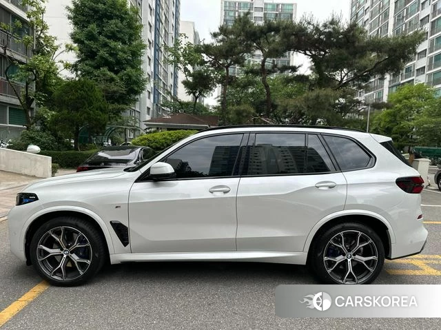 BMW X5 (G05) 2025 Белый из Кореи, фото 4