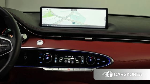 Genesis GV70 2023 Белый из Кореи, фото 4